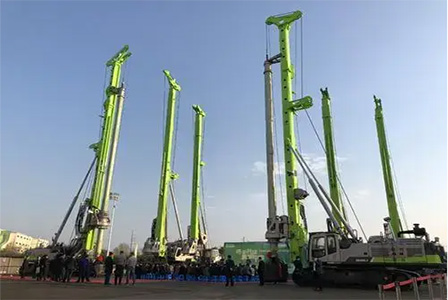 Does the crawler of a small rotary drilling rig need maintenance?